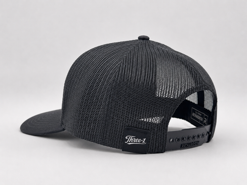 Circle Script Trucker-Black